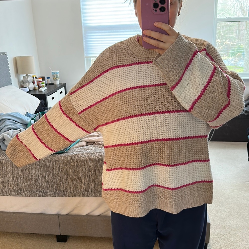 American Eagle sweater